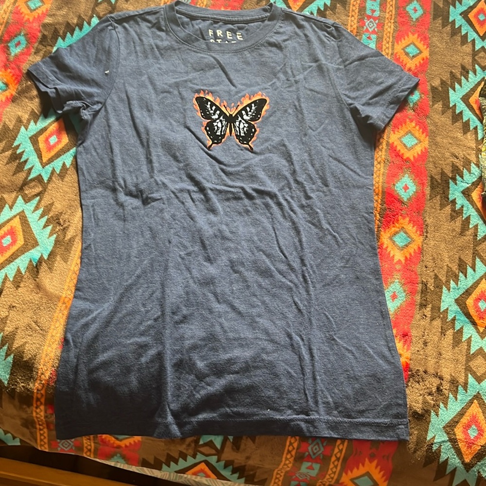 Free state aero blue tee size Medium w/ fiery butterfly